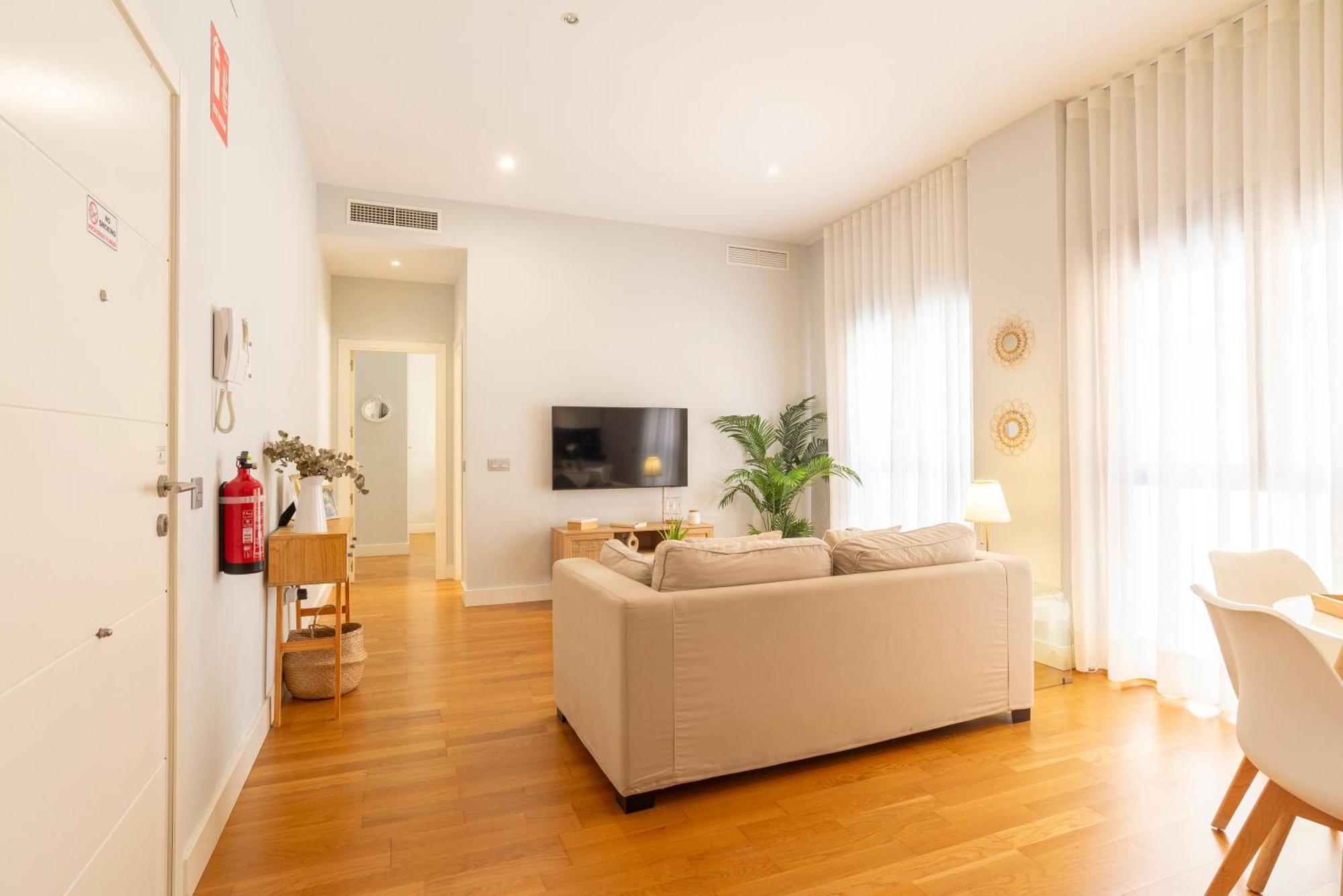 Souviron & Old Town By Ele Apartments Malaga Luaran gambar