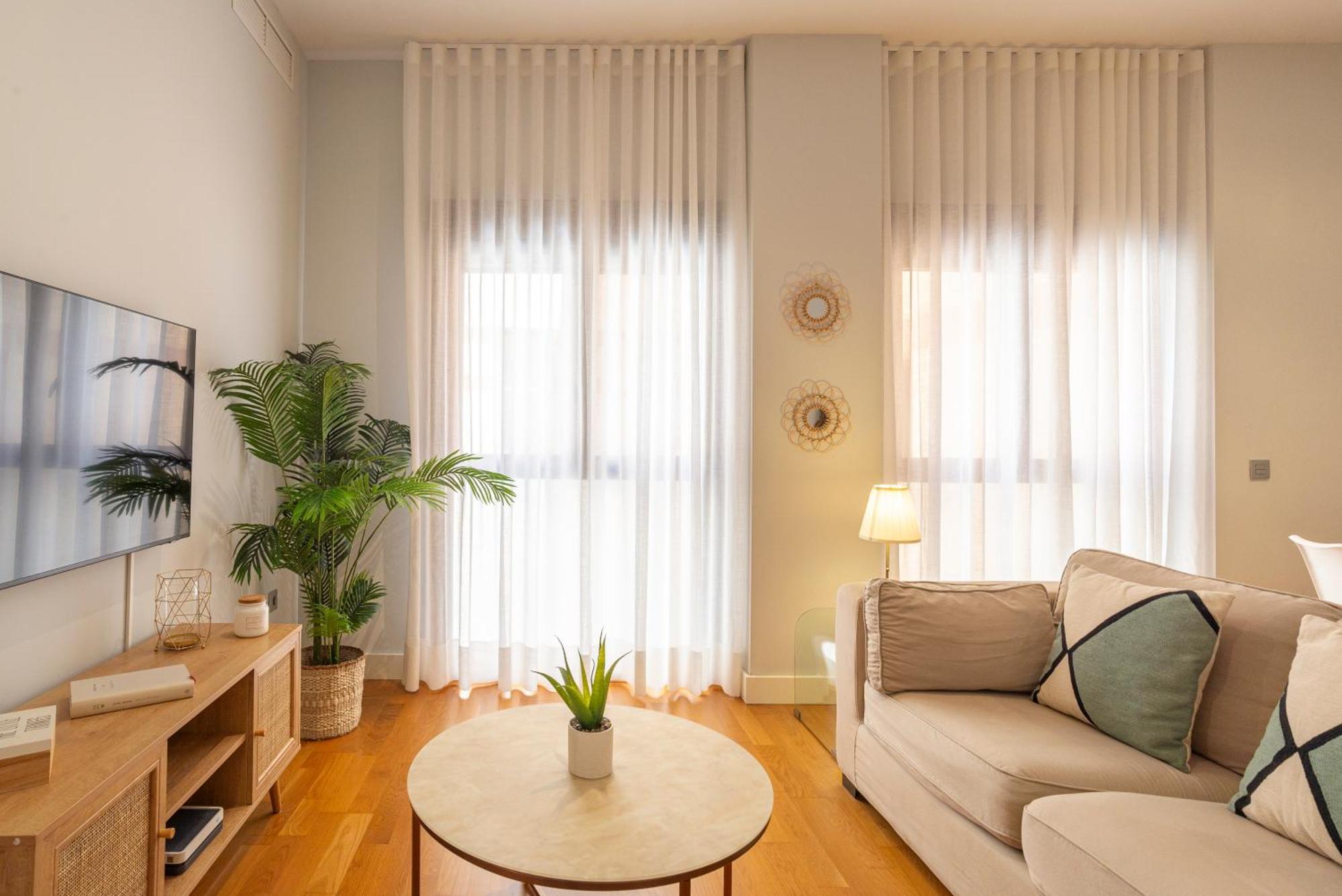 Souviron & Old Town By Ele Apartments Malaga Luaran gambar