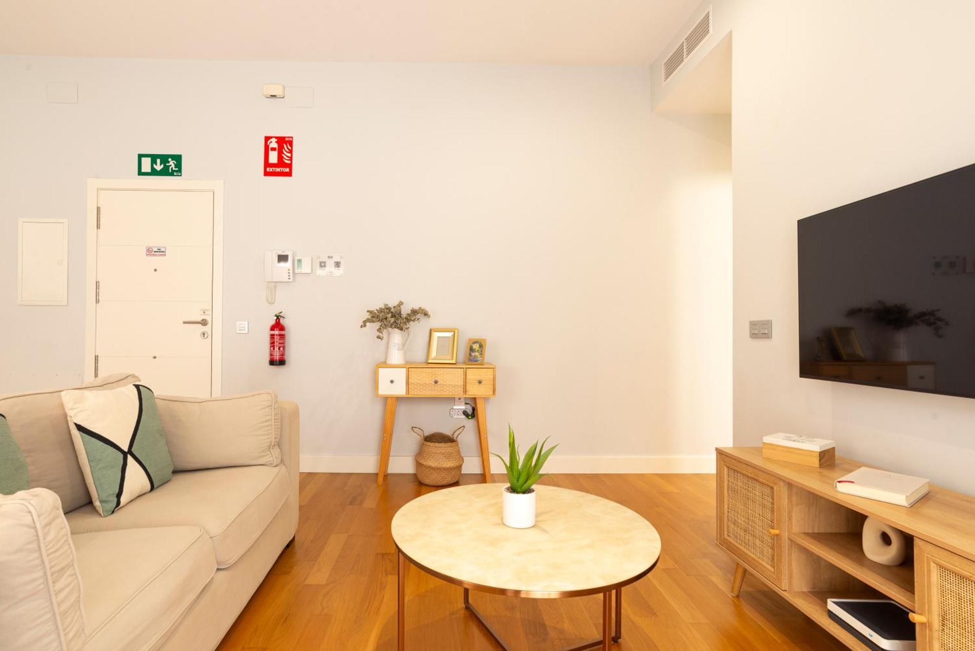 Souviron & Old Town By Ele Apartments Malaga Luaran gambar